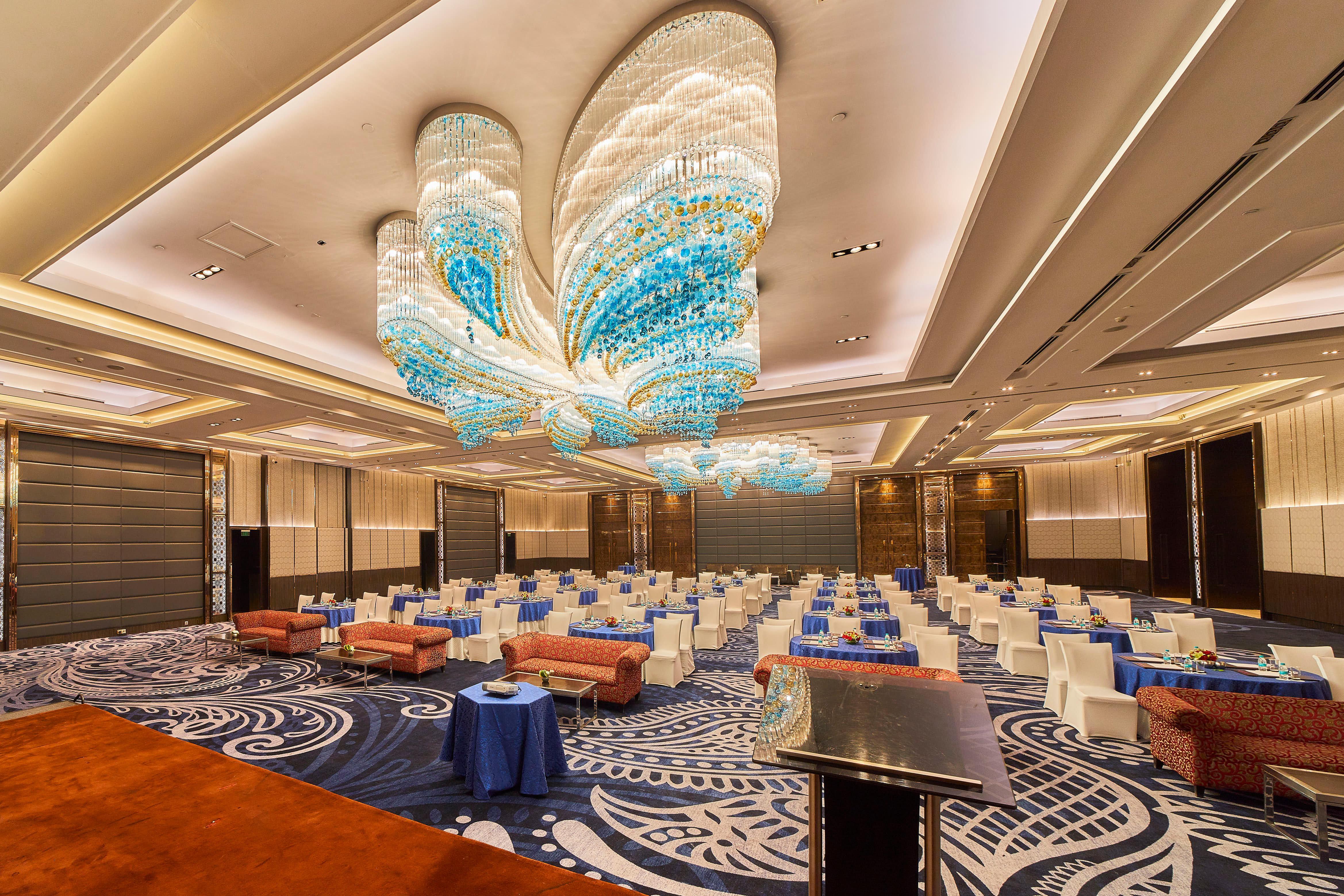คราวน์ พลาซา นิวเดลี โรฮินี Hotel ภายนอก รูปภาพ