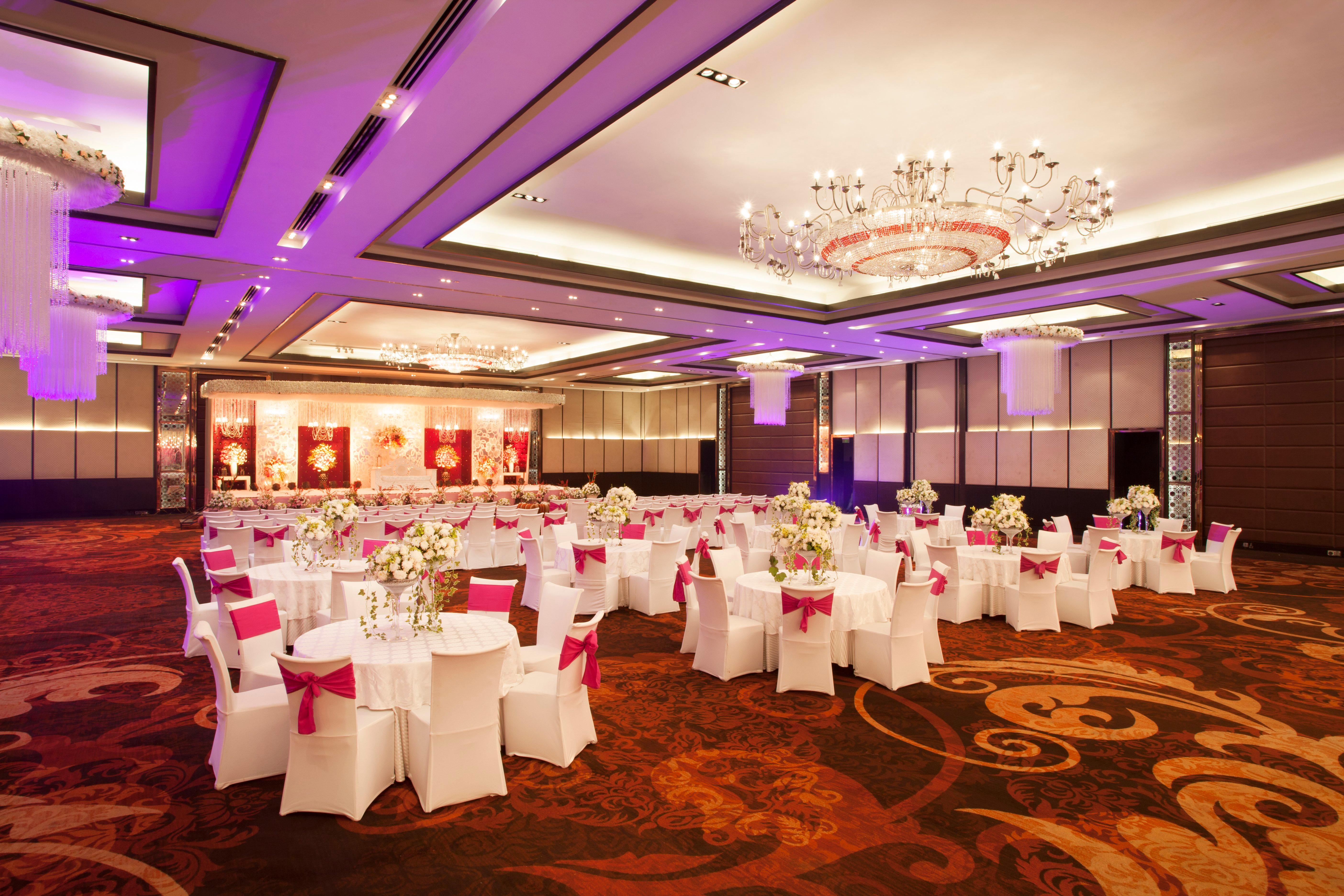 คราวน์ พลาซา นิวเดลี โรฮินี Hotel ภายนอก รูปภาพ