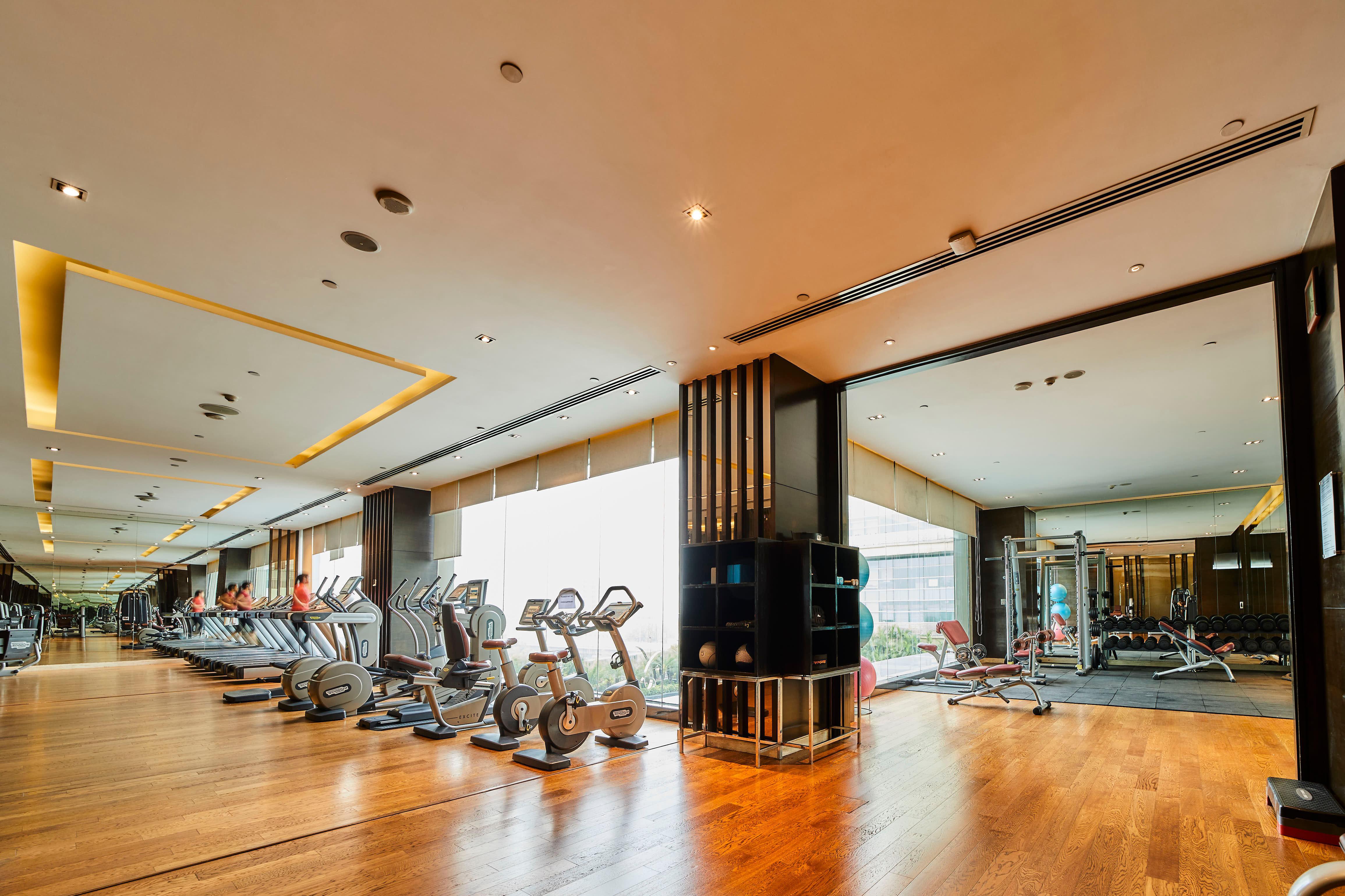 คราวน์ พลาซา นิวเดลี โรฮินี Hotel ภายนอก รูปภาพ