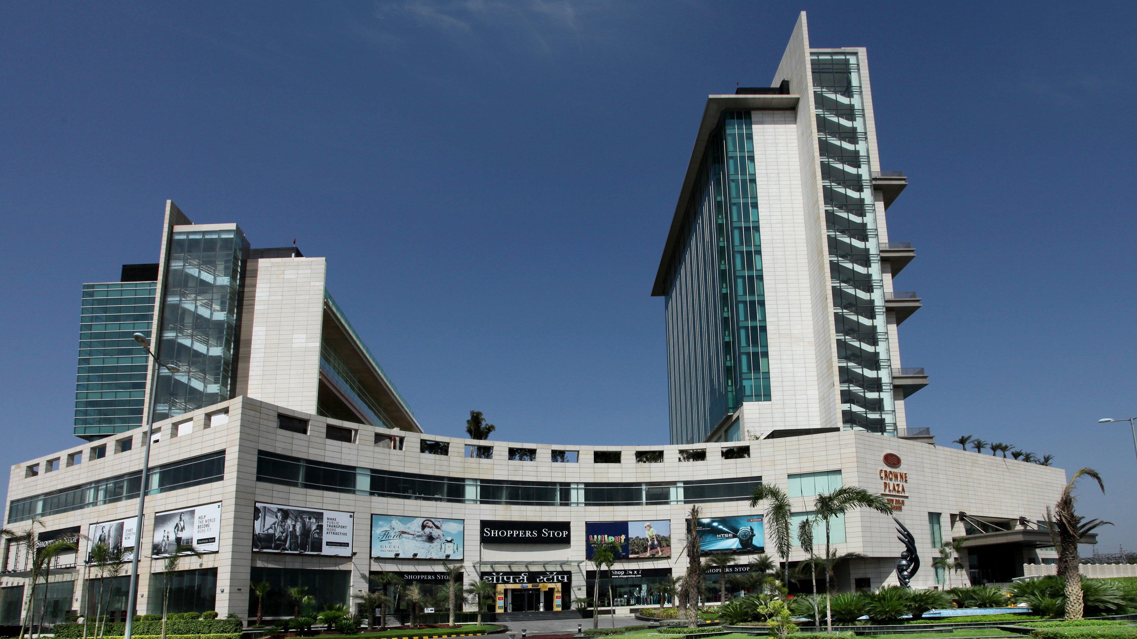 คราวน์ พลาซา นิวเดลี โรฮินี Hotel ภายนอก รูปภาพ