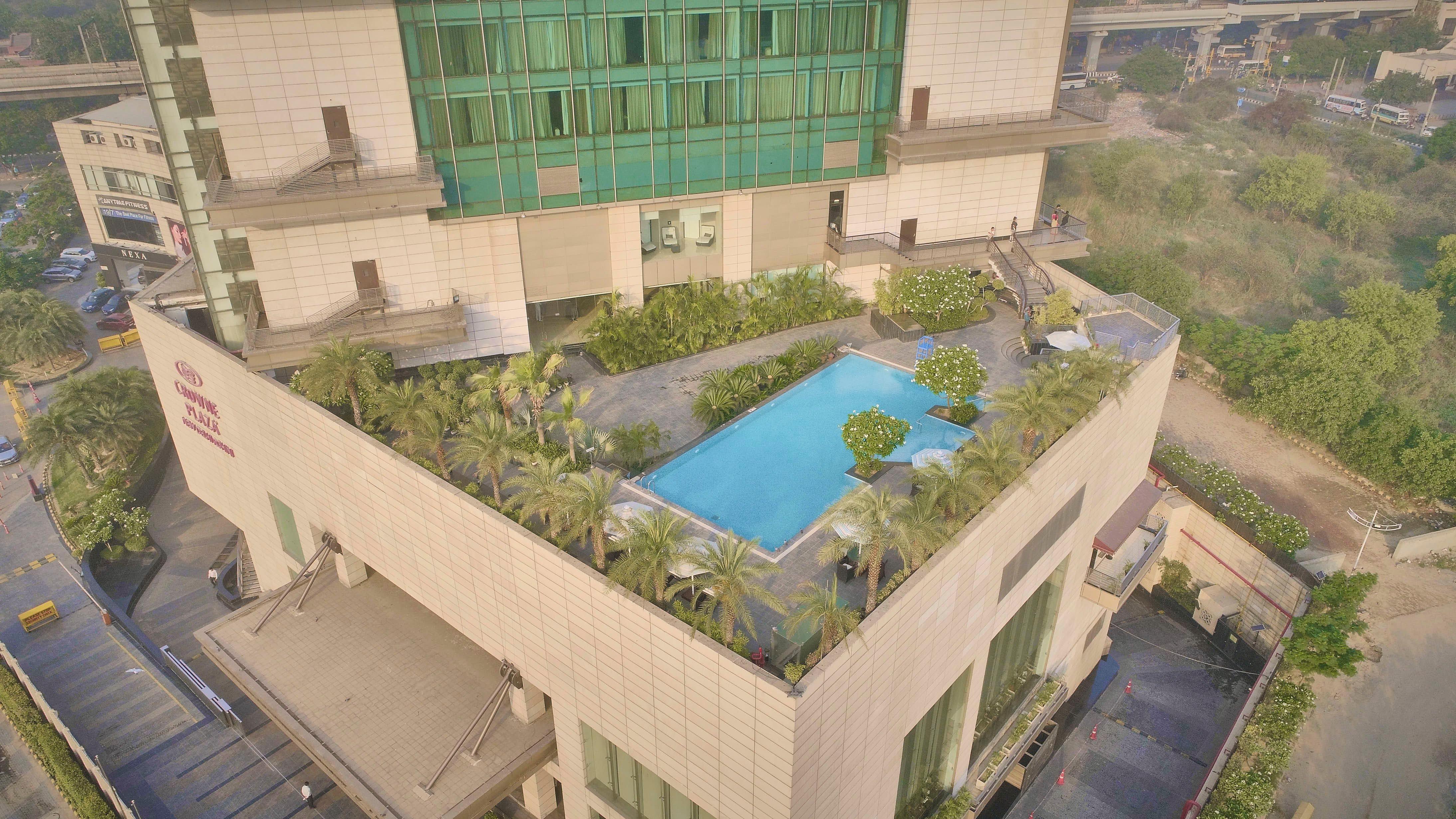 คราวน์ พลาซา นิวเดลี โรฮินี Hotel ภายนอก รูปภาพ