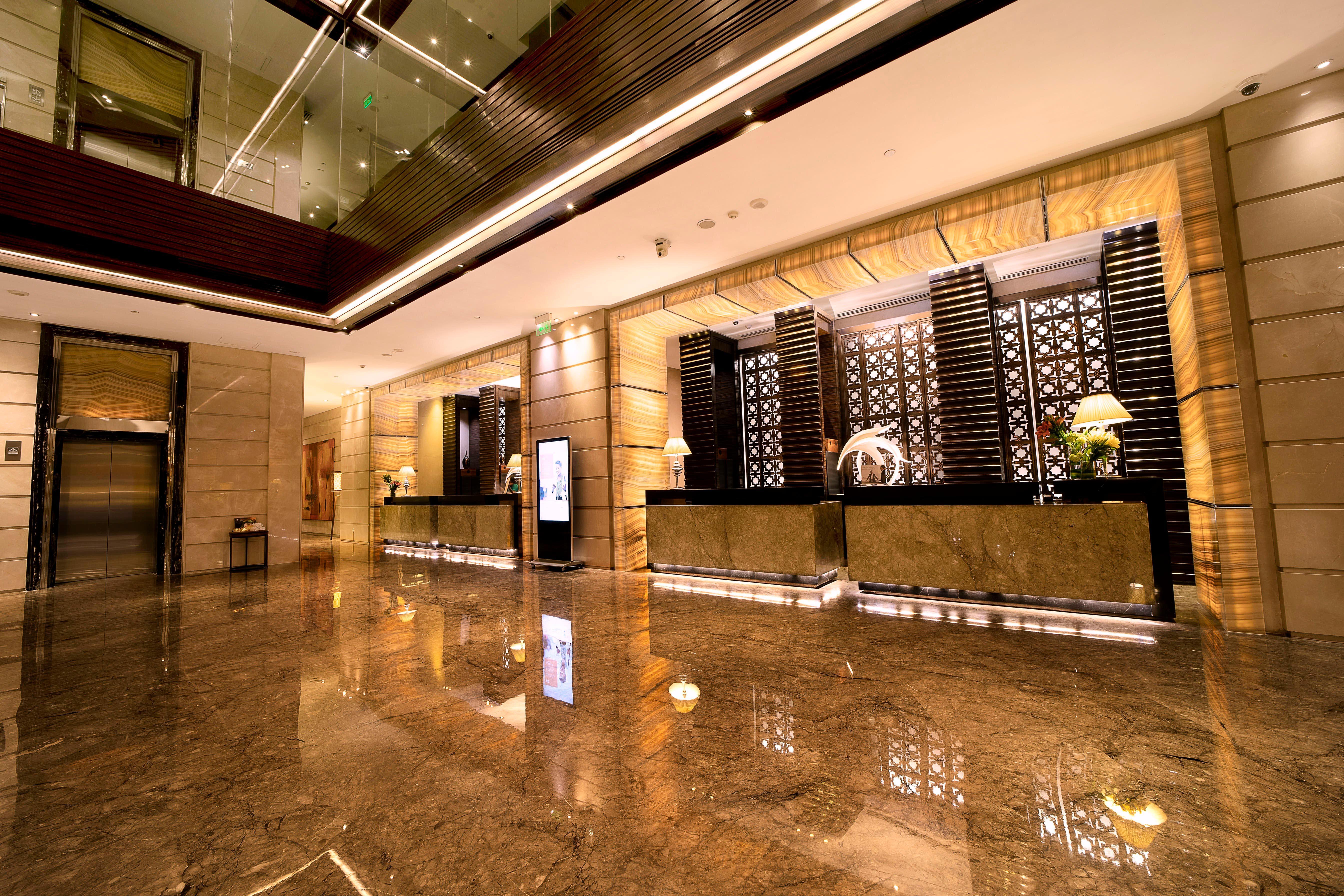 คราวน์ พลาซา นิวเดลี โรฮินี Hotel ภายนอก รูปภาพ