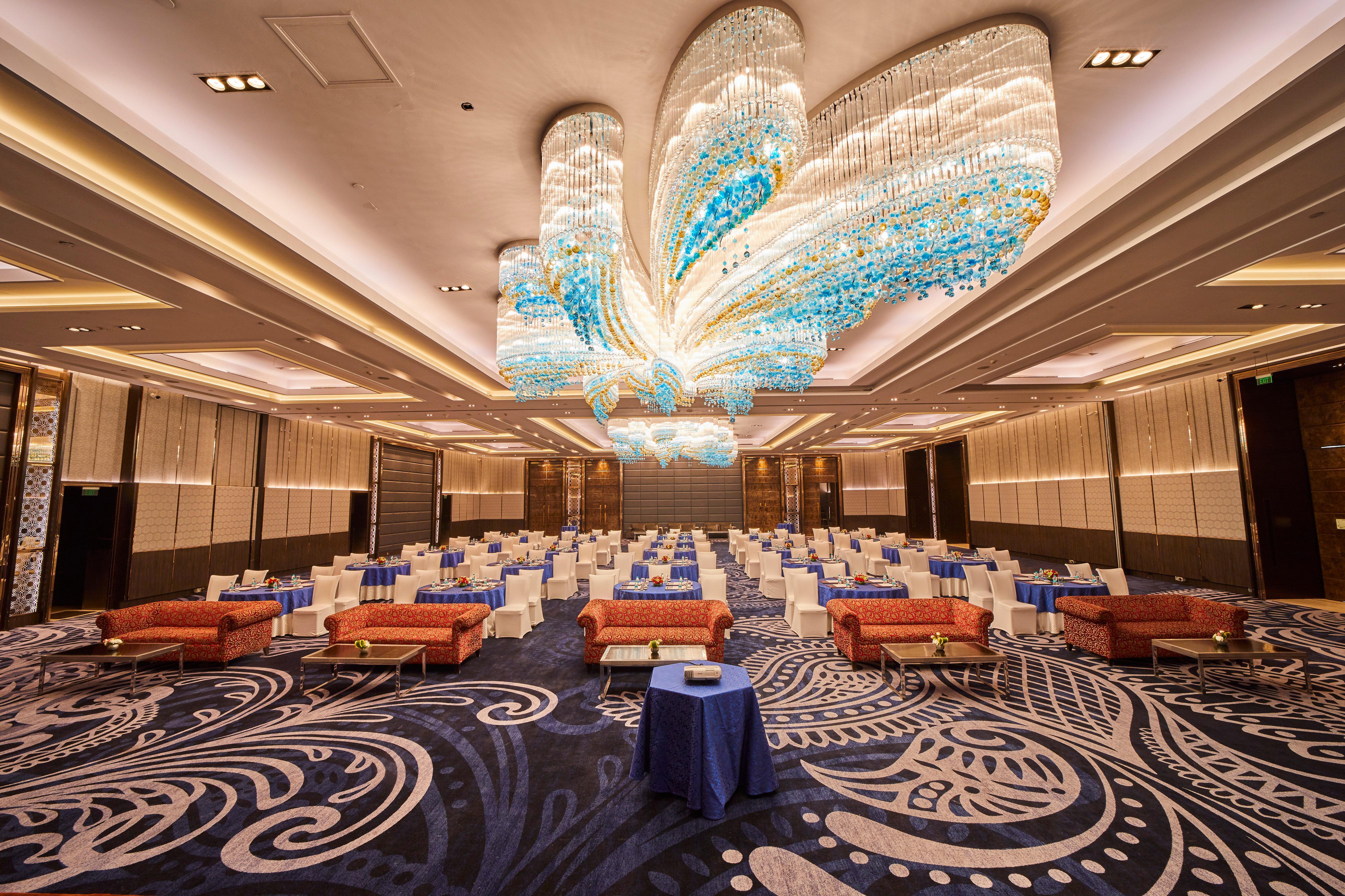 คราวน์ พลาซา นิวเดลี โรฮินี Hotel ภายนอก รูปภาพ