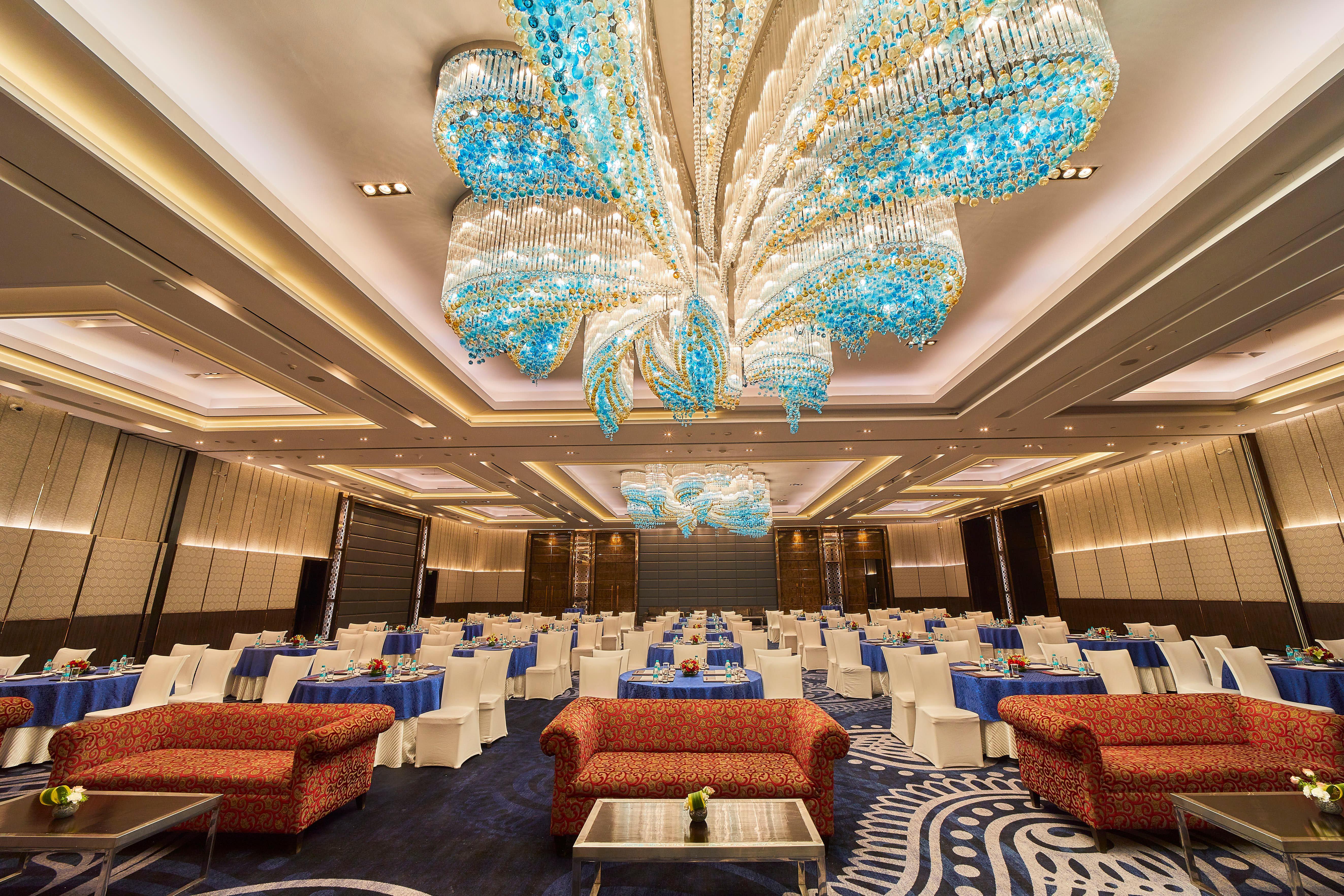 คราวน์ พลาซา นิวเดลี โรฮินี Hotel ภายนอก รูปภาพ